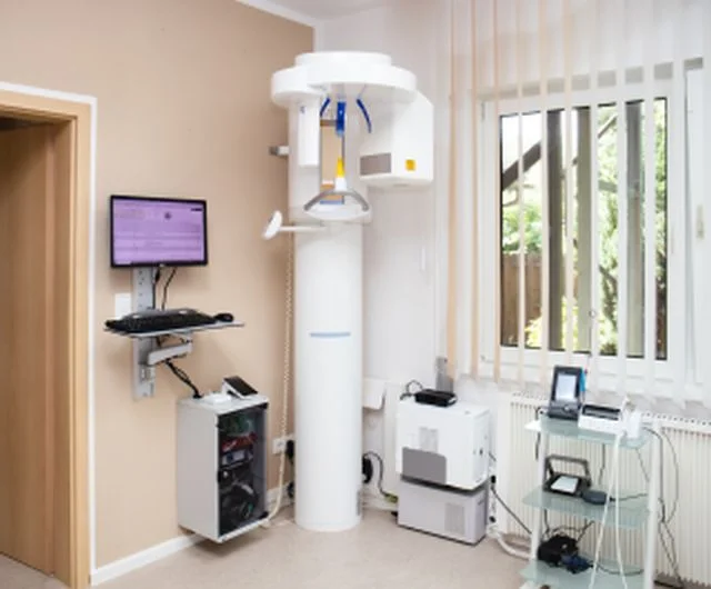 EQ Smile - Zahnarztpraxis - Behandlungszimmer